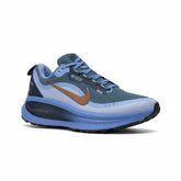 Calzado deportivo para hombre. nk az