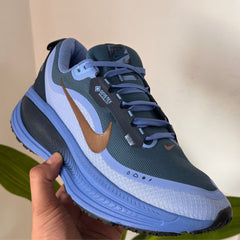 Calzado deportivo  para  hombre. nk az