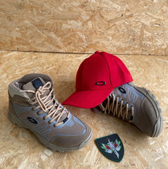 BOTA OAKLEY ARENA + GORRA