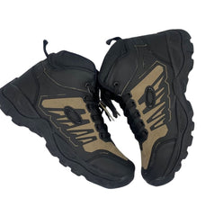 BOTA OAKLEY TIGRE